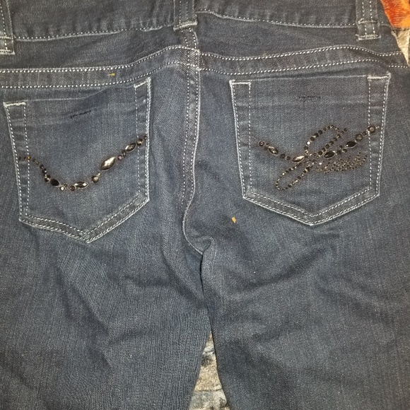 GUESS Bootcut Jean's! - Picture 3 of 4